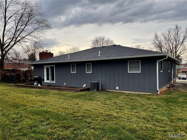 707 Thomas Avenue, Salem, MO 65560