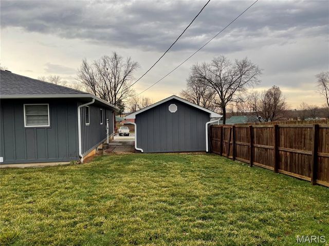 707 Thomas Avenue, Salem, MO 65560