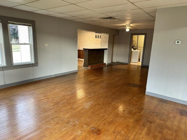 315 W GREEN BAY STREET, Bonduel, WI 54107