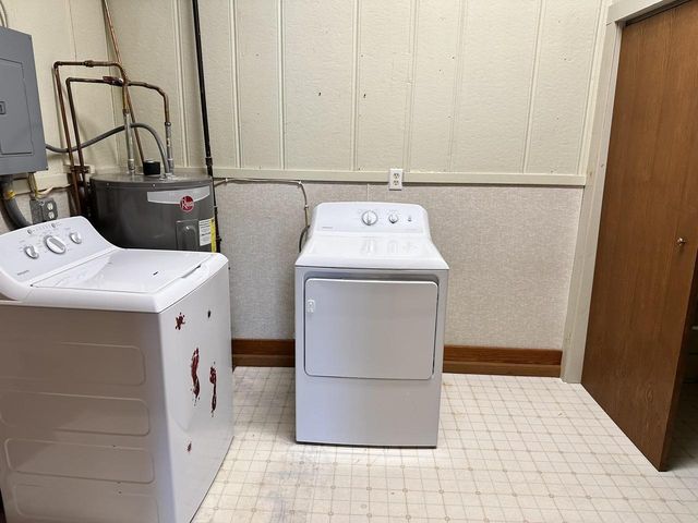 315 W GREEN BAY STREET, Bonduel, WI 54107