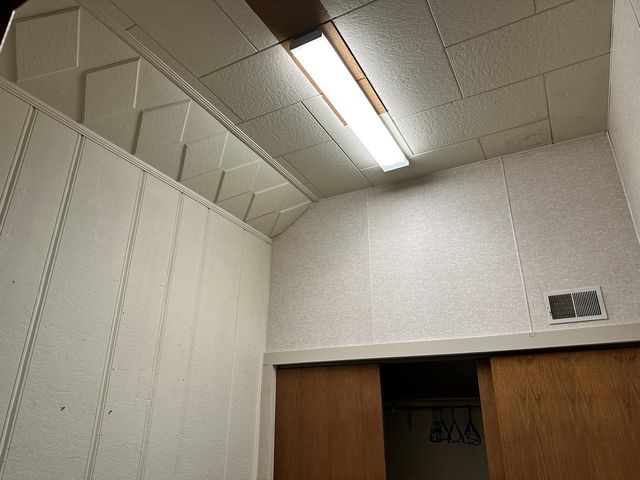 315 W GREEN BAY STREET, Bonduel, WI 54107