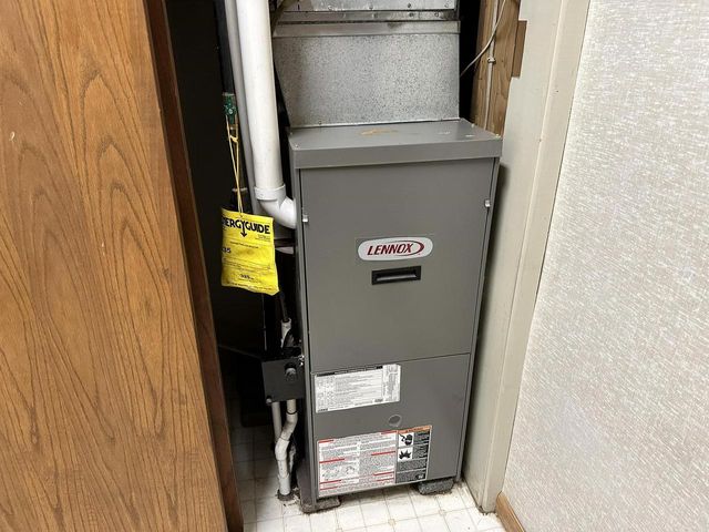 315 W GREEN BAY STREET, Bonduel, WI 54107