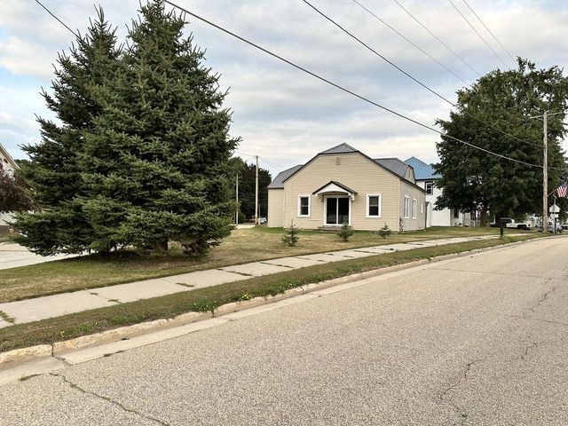 315 W GREEN BAY STREET, Bonduel, WI 54107