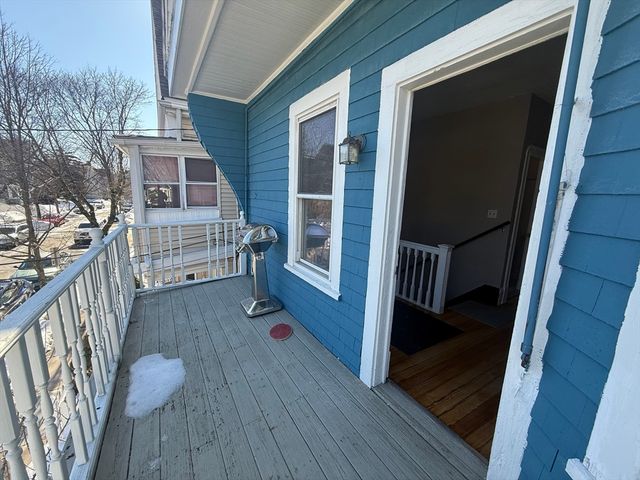 20 Henry Ave 2, Somerville, MA 02144