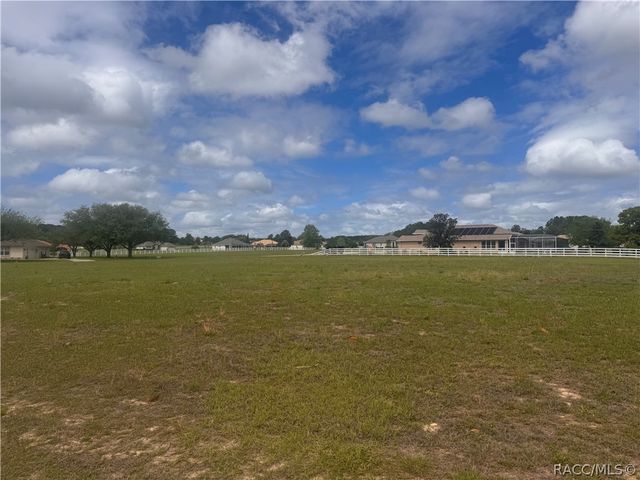 1588 E Seattle Slew Circle, Inverness, FL 34453