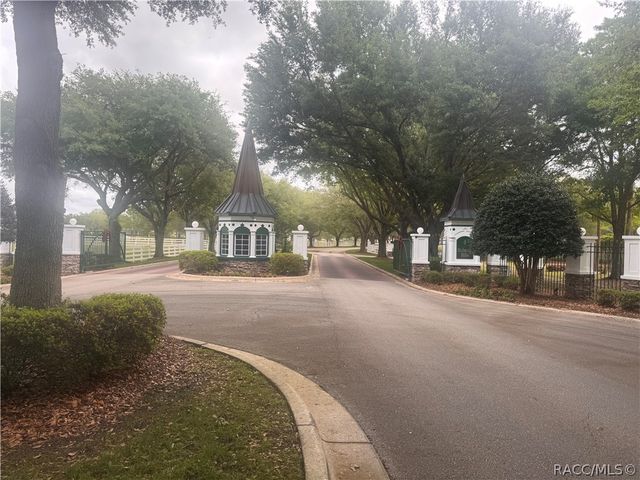 1588 E Seattle Slew Circle, Inverness, FL 34453