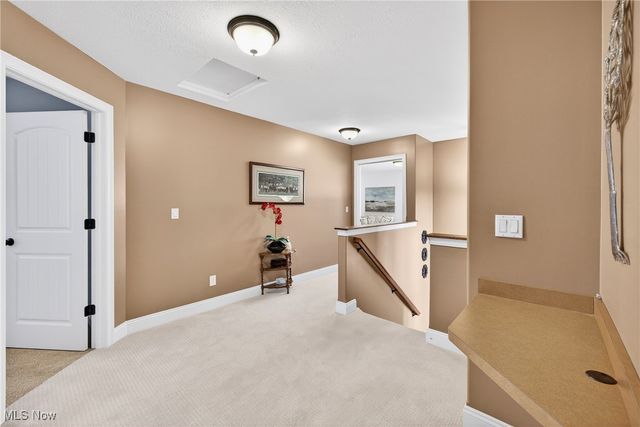 104 Bentwood Drive, Chardon, OH 44024