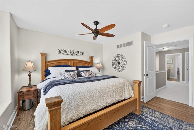 104 Bentwood Drive, Chardon, OH 44024