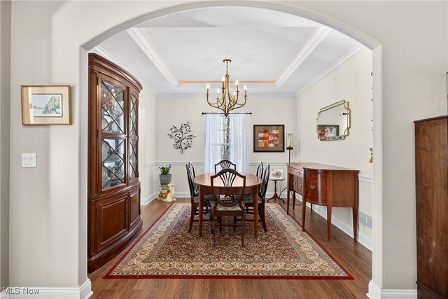 104 Bentwood Drive, Chardon, OH 44024