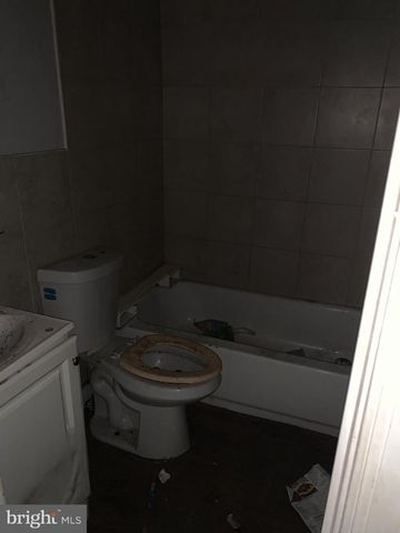 1305 KUPER ST, Baltimore, MD 21223