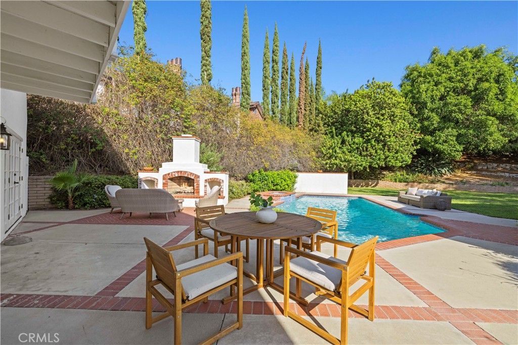 10611 Calm Hill, Santa Ana, CA 92705 — photo 3