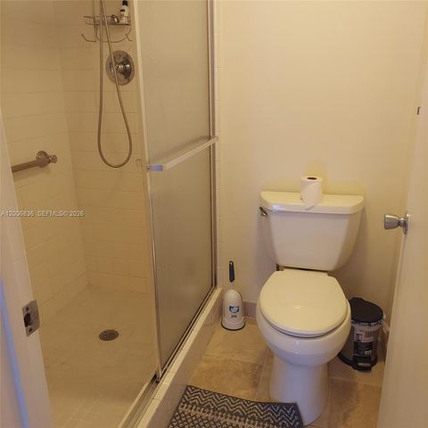 12501 SW 14th St 209R, Pembroke Pines, FL 33027