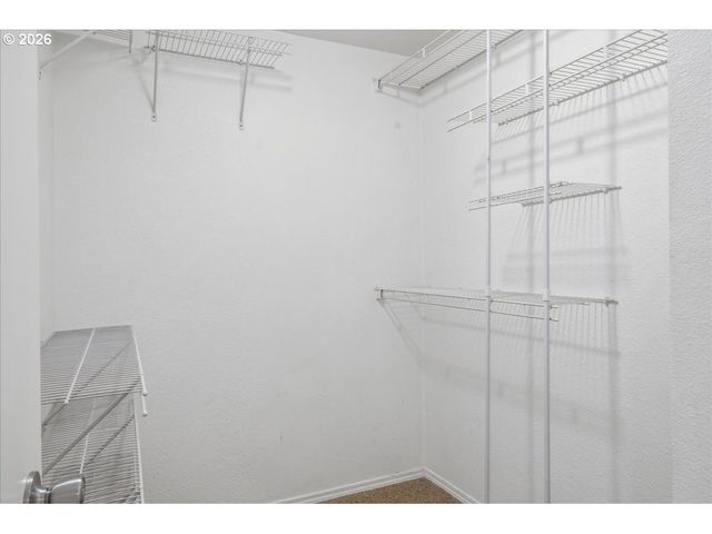 4008 Ne 105TH St, Vancouver, WA 98686