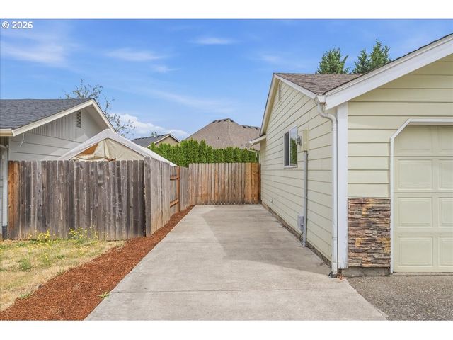 4008 Ne 105TH St, Vancouver, WA 98686