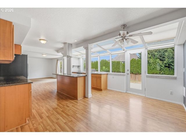 4008 Ne 105TH St, Vancouver, WA 98686