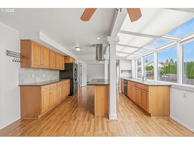 4008 Ne 105TH St, Vancouver, WA 98686
