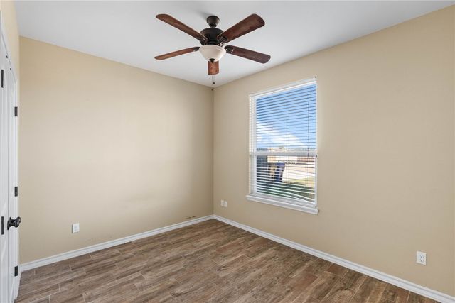 7305 Clapton Dr, Corpus Christi, TX 78414