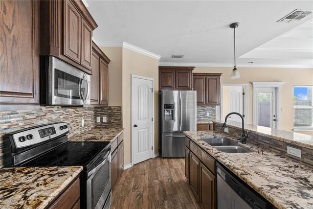 7305 Clapton Dr, Corpus Christi, TX 78414