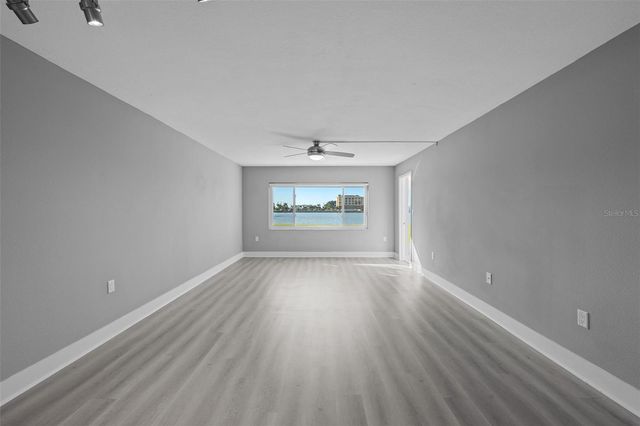 4775 COVE CIRCLE 103, St Petersburg, FL 33708