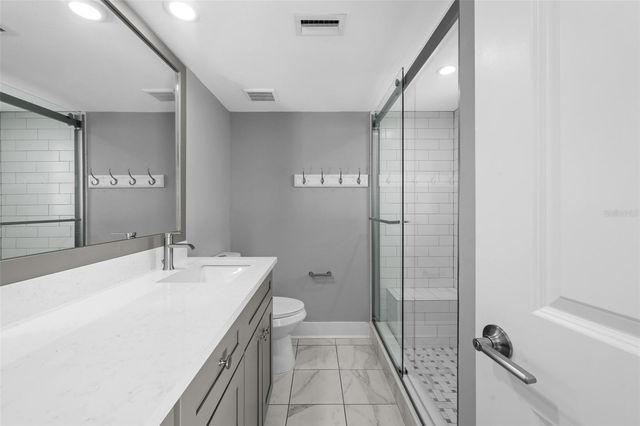 4775 COVE CIRCLE 103, St Petersburg, FL 33708