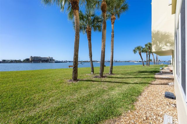 4775 COVE CIRCLE 103, St Petersburg, FL 33708