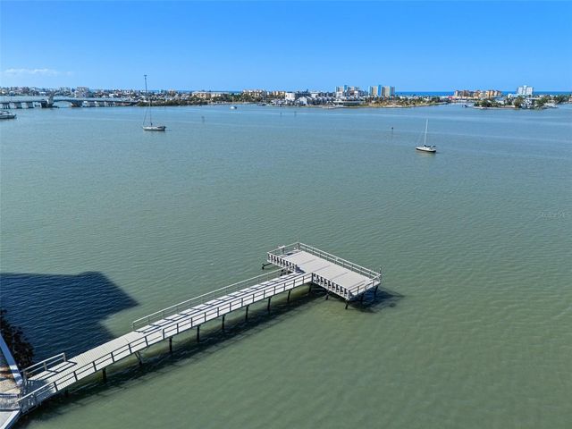 4775 COVE CIRCLE 103, St Petersburg, FL 33708