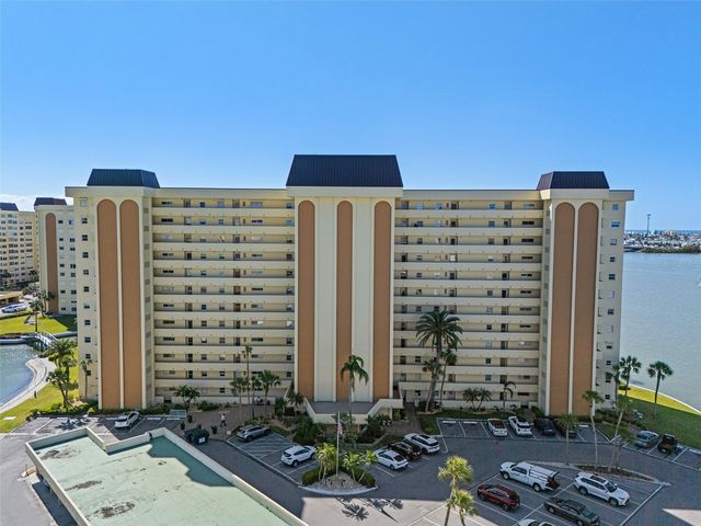 4775 COVE CIRCLE 103, St Petersburg, FL 33708