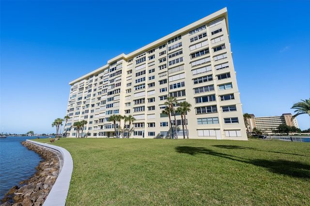 4775 COVE CIRCLE 103, St Petersburg, FL 33708