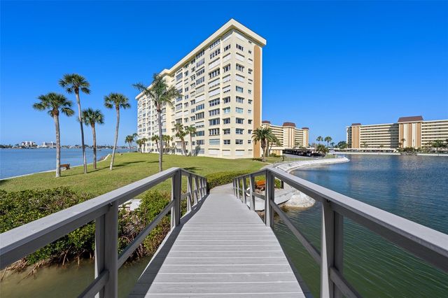 4775 COVE CIRCLE 103, St Petersburg, FL 33708