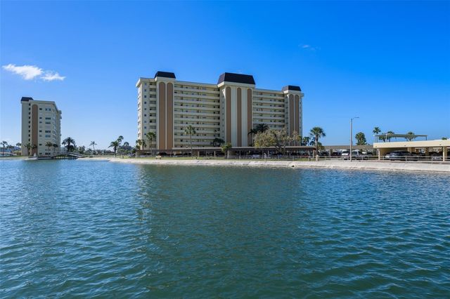 4775 COVE CIRCLE 103, St Petersburg, FL 33708