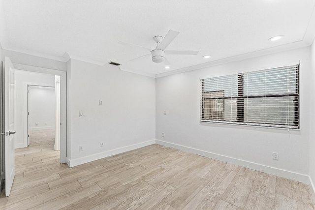 1221 NW 19th Terrace, Delray Beach, FL 33445