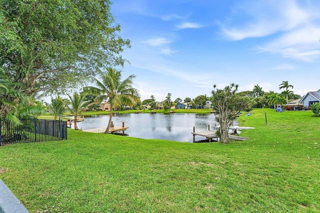 1221 NW 19th Terrace, Delray Beach, FL 33445