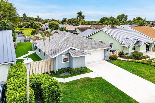 1221 NW 19th Terrace, Delray Beach, FL 33445