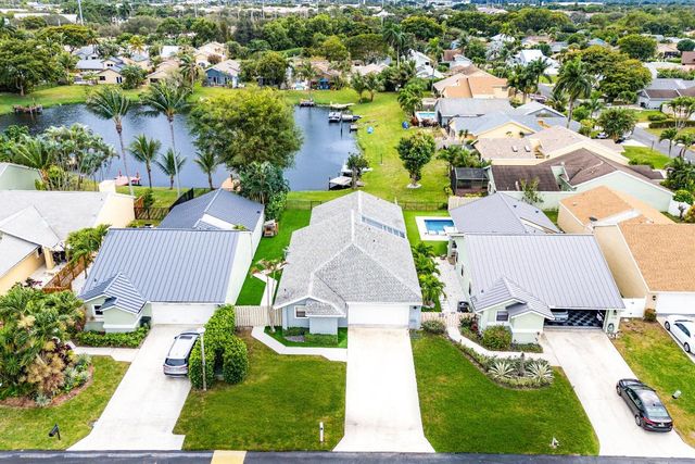 1221 NW 19th Terrace, Delray Beach, FL 33445