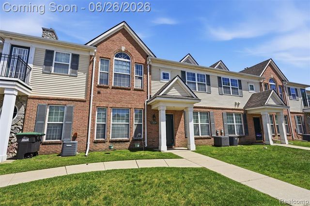 23978 Northstone Village Drive, Taylor, MI 48180