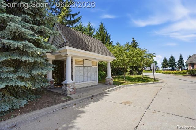23978 Northstone Village Drive, Taylor, MI 48180