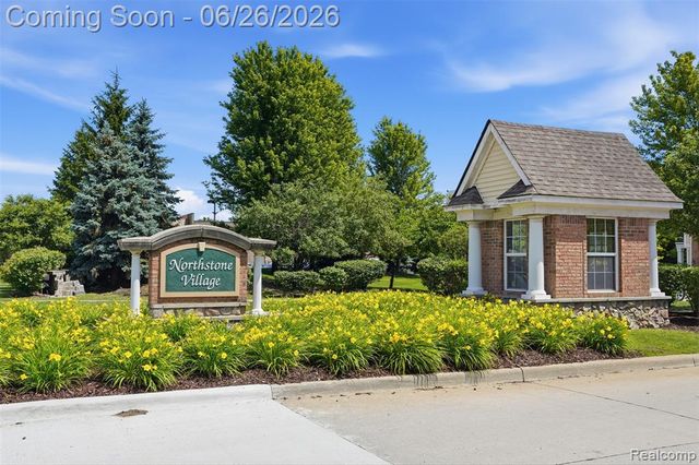 23978 Northstone Village Drive, Taylor, MI 48180
