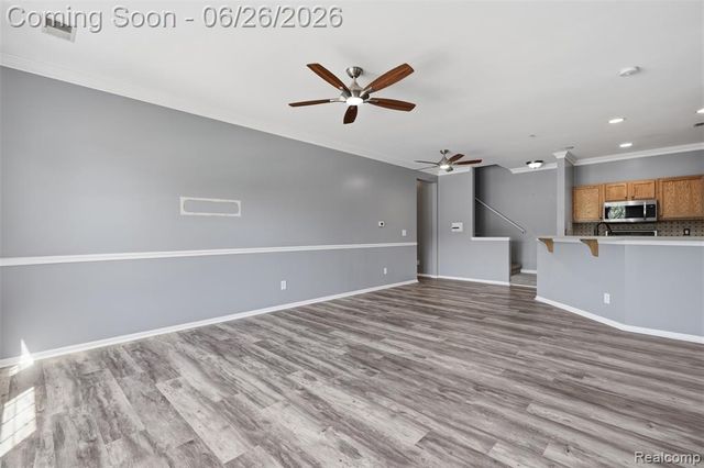 23978 Northstone Village Drive, Taylor, MI 48180