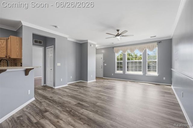 23978 Northstone Village Drive, Taylor, MI 48180