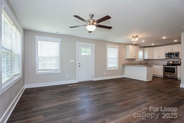 607 N Scruggs Street, Gastonia, NC 28052