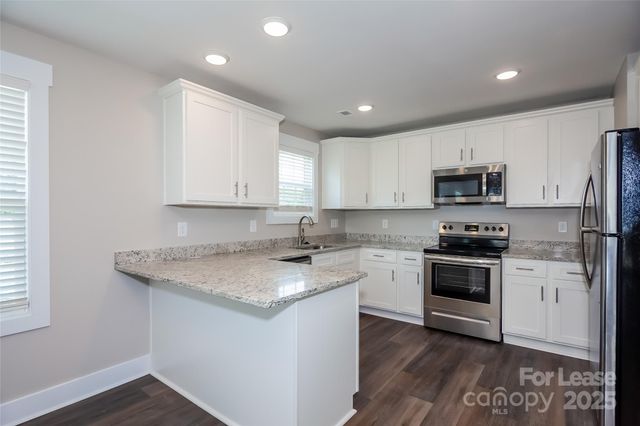 607 N Scruggs Street, Gastonia, NC 28052