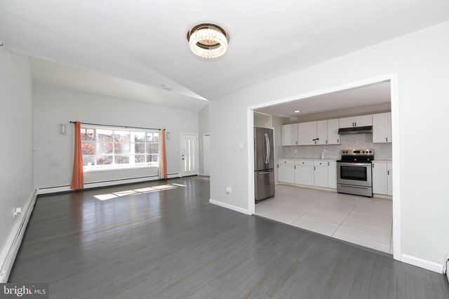 332 WOODBINE ST, Browns Mills, NJ 08015