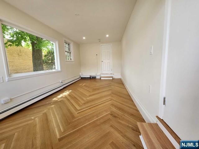 36 Franklin Turnpike 5, Waldwick, NJ 07463