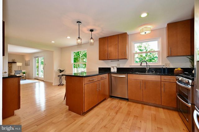 7421 MAHASKA DR, Derwood, MD 20855