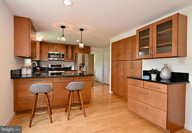 7421 MAHASKA DR, Derwood, MD 20855