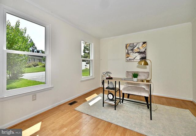 7421 MAHASKA DR, Derwood, MD 20855