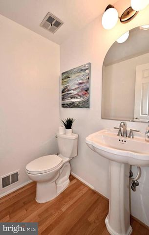 7421 MAHASKA DR, Derwood, MD 20855