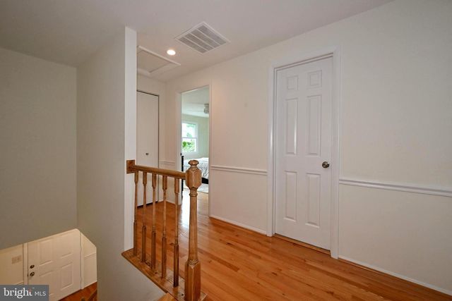 7421 MAHASKA DR, Derwood, MD 20855