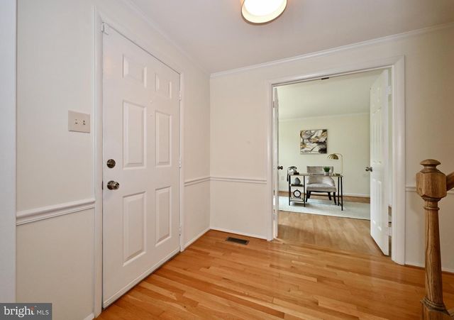 7421 MAHASKA DR, Derwood, MD 20855