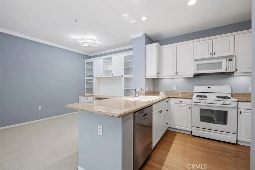 3241 Watermarke, Irvine, CA 92612